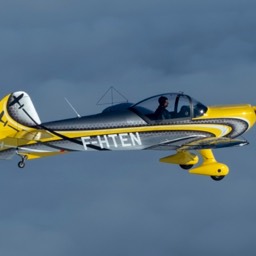 Robin Aircraft CAP 10C F-HTEN
